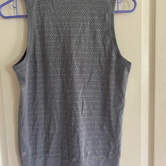 lululemon athletica Gray Tank Top - Picture 2 of 2